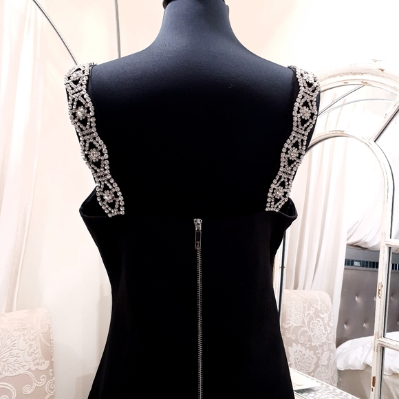 🍒NWT🍒 TED BAKER EMBELLISHED STRAPS MIDI DRESS - Picture 4 of 7